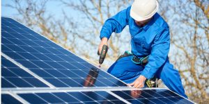 Installation Maintenance Panneaux Solaires Photovoltaïques à Villar-Loubiere